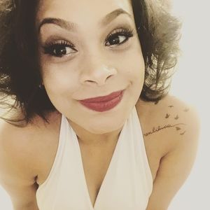 Meet your Posher, Luciana